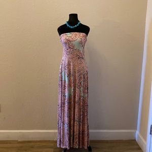 Cute sleeveless maxi dress